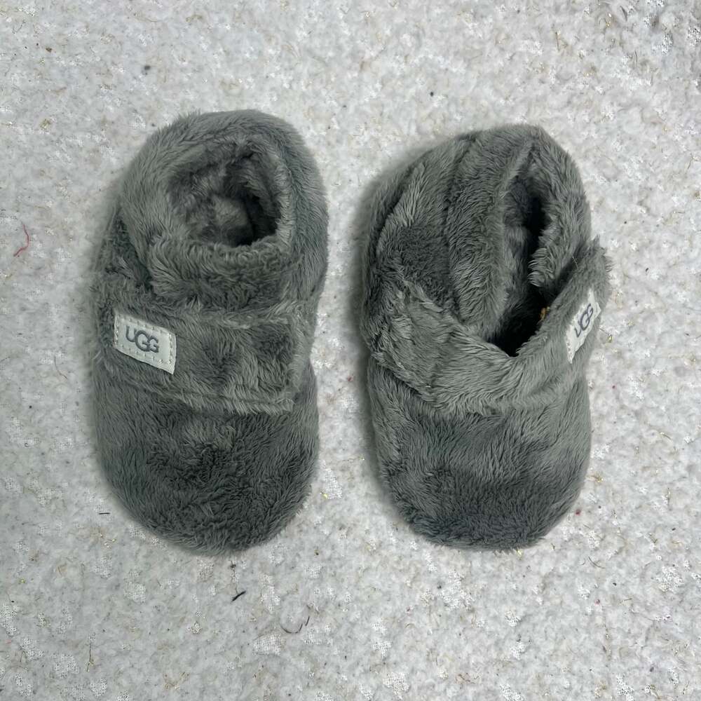UGG Baby Bixbee Fleece Bootie Charcoal Gray 5 inches long Soft Cozy